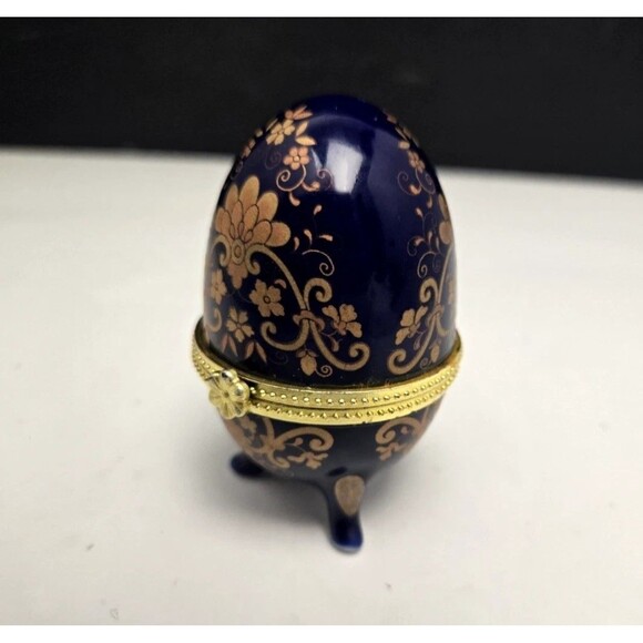 Cobalt Blue Egg Trinket Box Footed Porcelain Hinged Lid Floral Design Vintage 3" - Picture 7 of 15